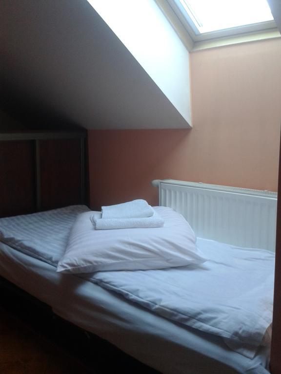 Gosciniec Sloneczny Hotel Drzonków Стая снимка