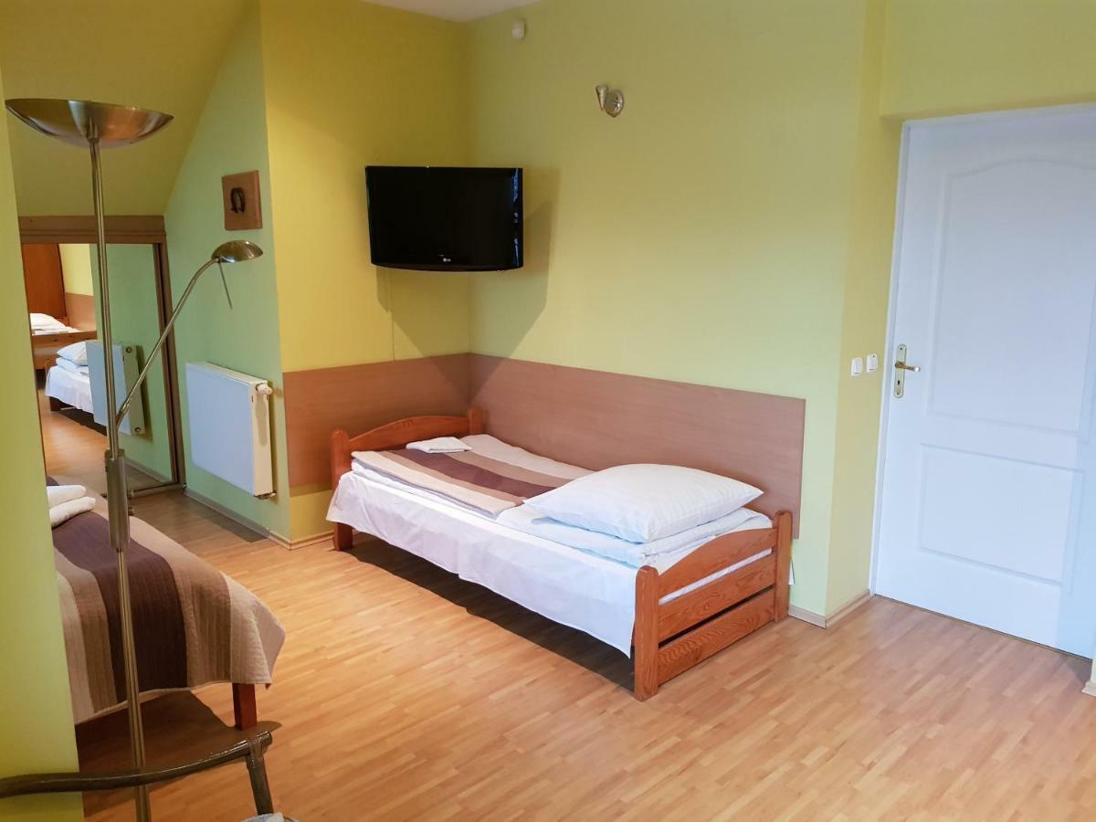 Gosciniec Sloneczny Hotel Drzonków Екстериор снимка
